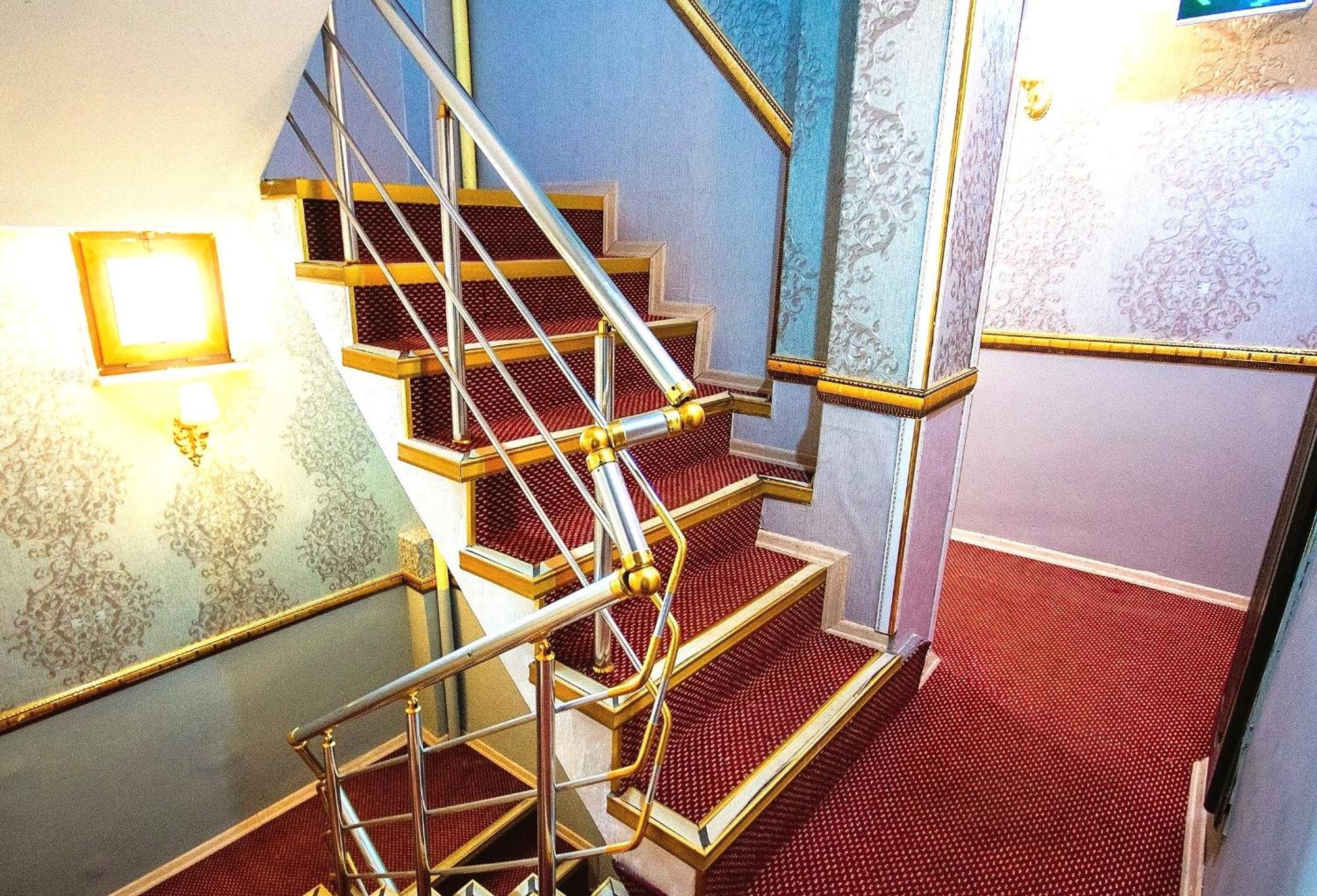 Atesde Dustu Salvara Hotel Istanboel Buitenkant foto